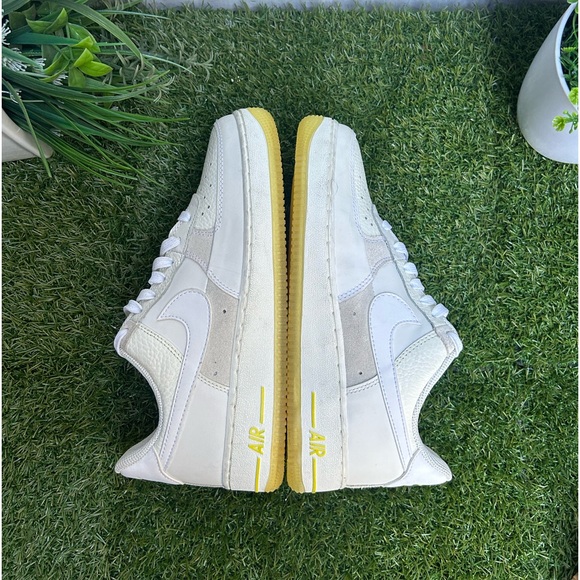 Nike Women's Air Force 1'07 Low  Color
SUMMIT WHITE/WHITE-OPTI YELLOW-SAIL 7.5 - Picture 12 of 16